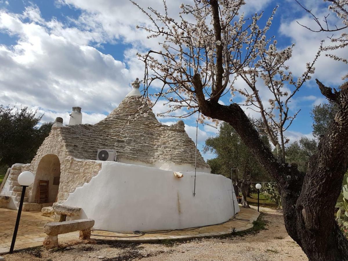 Trullo Incantevole Ostuni Exterior photo